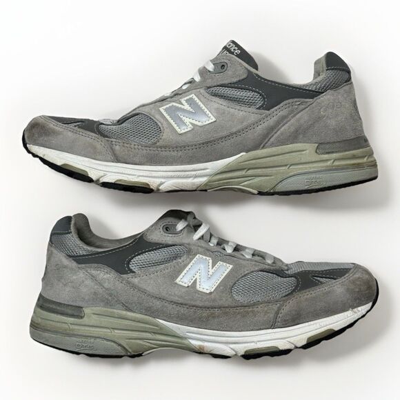 Size 9.5 4E- New Balance 993 Gray White - Picture 1 of 7